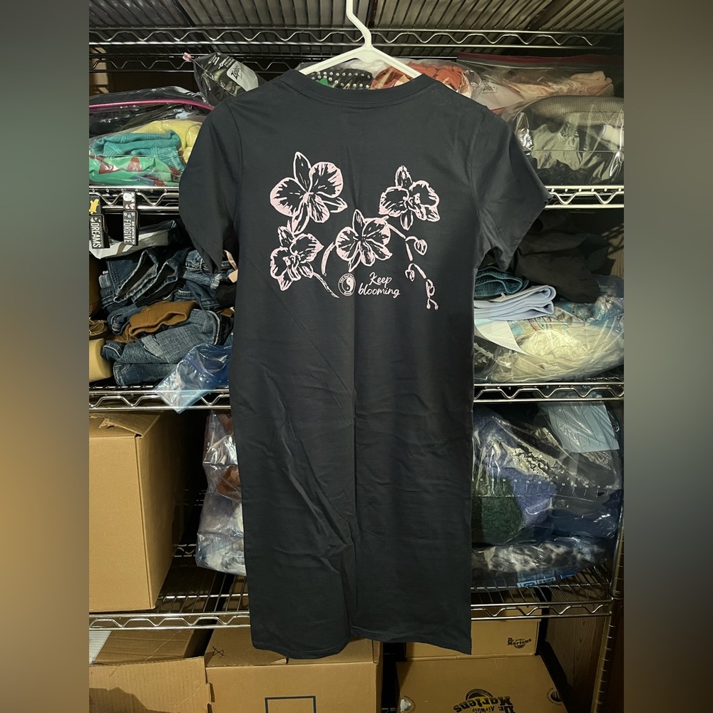 NWT T&C shirt dress